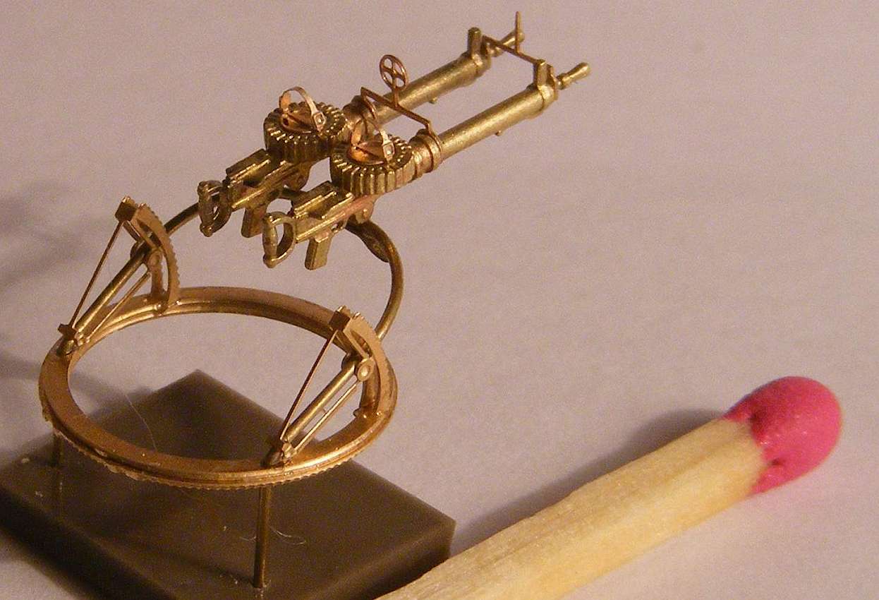 Mini World 1/72 BRITISH WWI LEWIS GUN MkII on SCARF RING MACHINE GUN