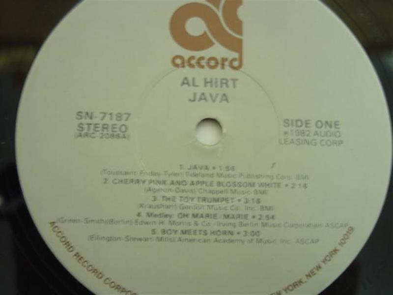 Al Hirt Java SN7187 R VG C EX (LP 9438)