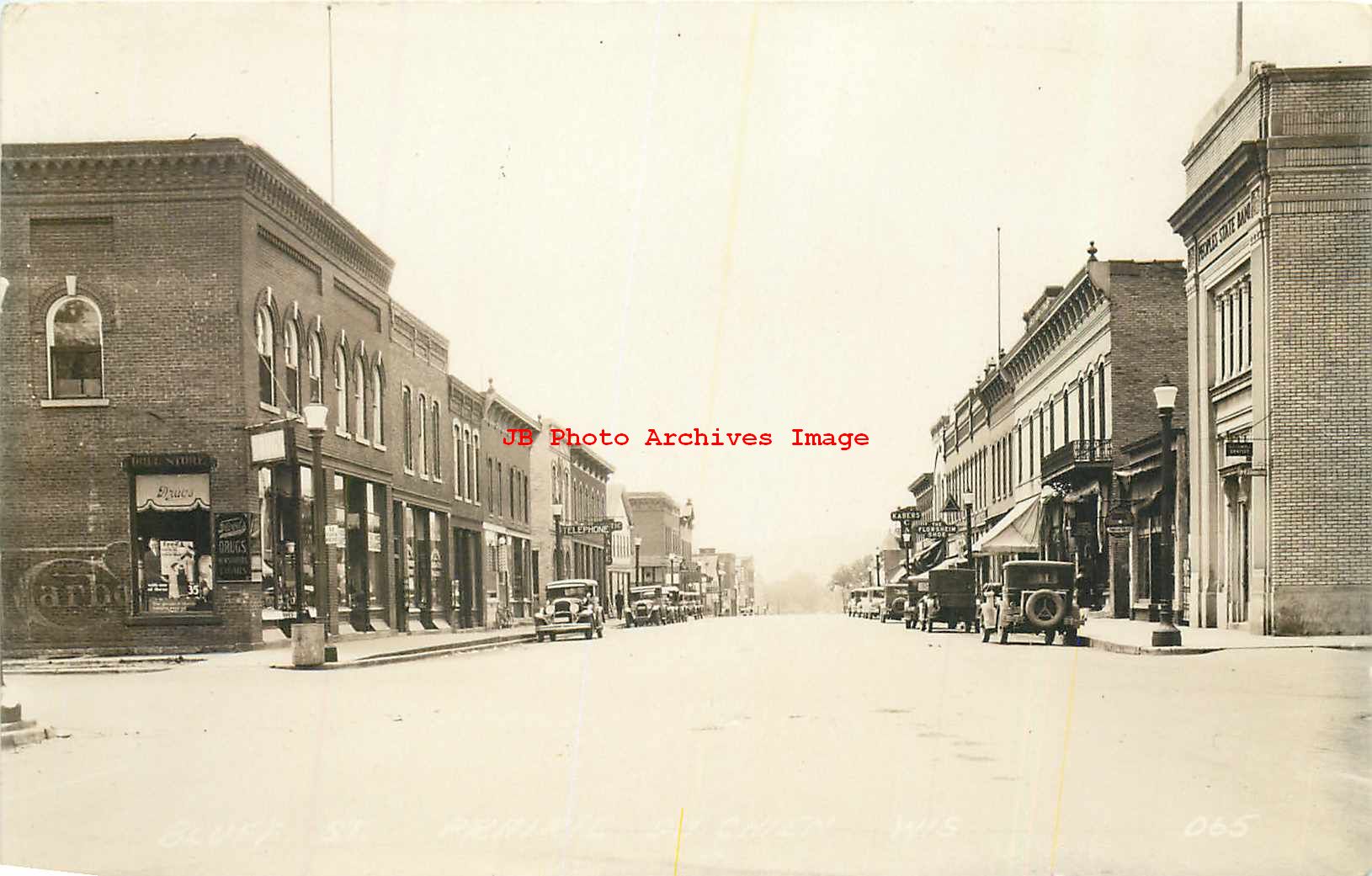 WI, Prairie du Chien, Wisconsin, RPPC, Street Scene, Business Section ...