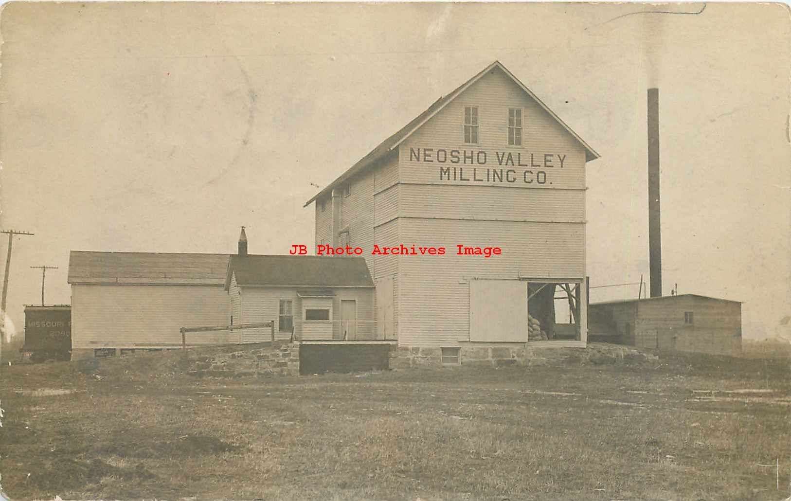 MO, Neosho, Missouri, RPPC, Neosho Valley Milling Company, Exterior